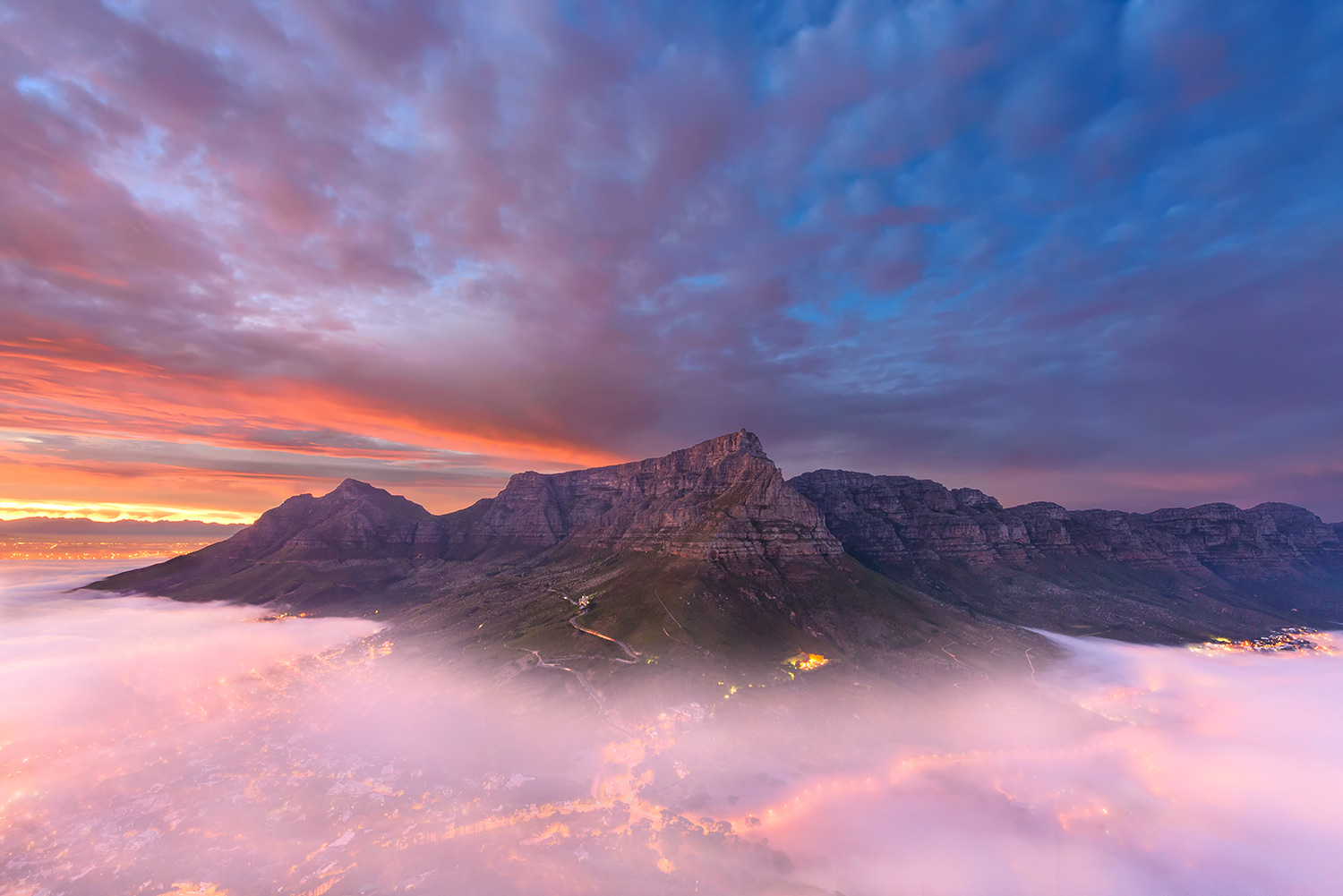 Misty Table Mountain 